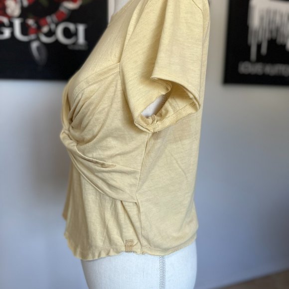 NWOT Free People Twist Front Tee in Pale Yellow - Picture 3 of 5